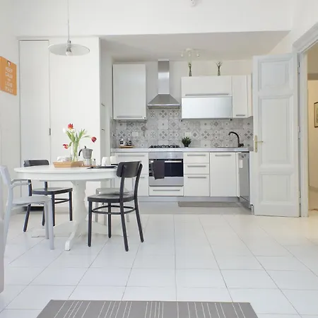 Casa Serafina In Prati District Apartman Róma